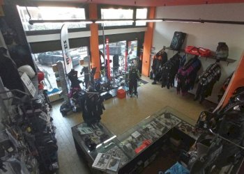 Interno non residenziale - Negozio via Antonio Gramsci, 24, Borgomanero - foto 7