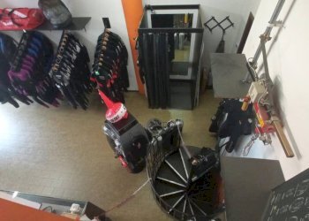 Interno non residenziale - Negozio via Antonio Gramsci, 24, Borgomanero - foto 9