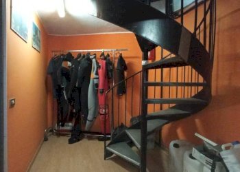 Scala - Negozio via Antonio Gramsci, 24, Borgomanero - foto 14