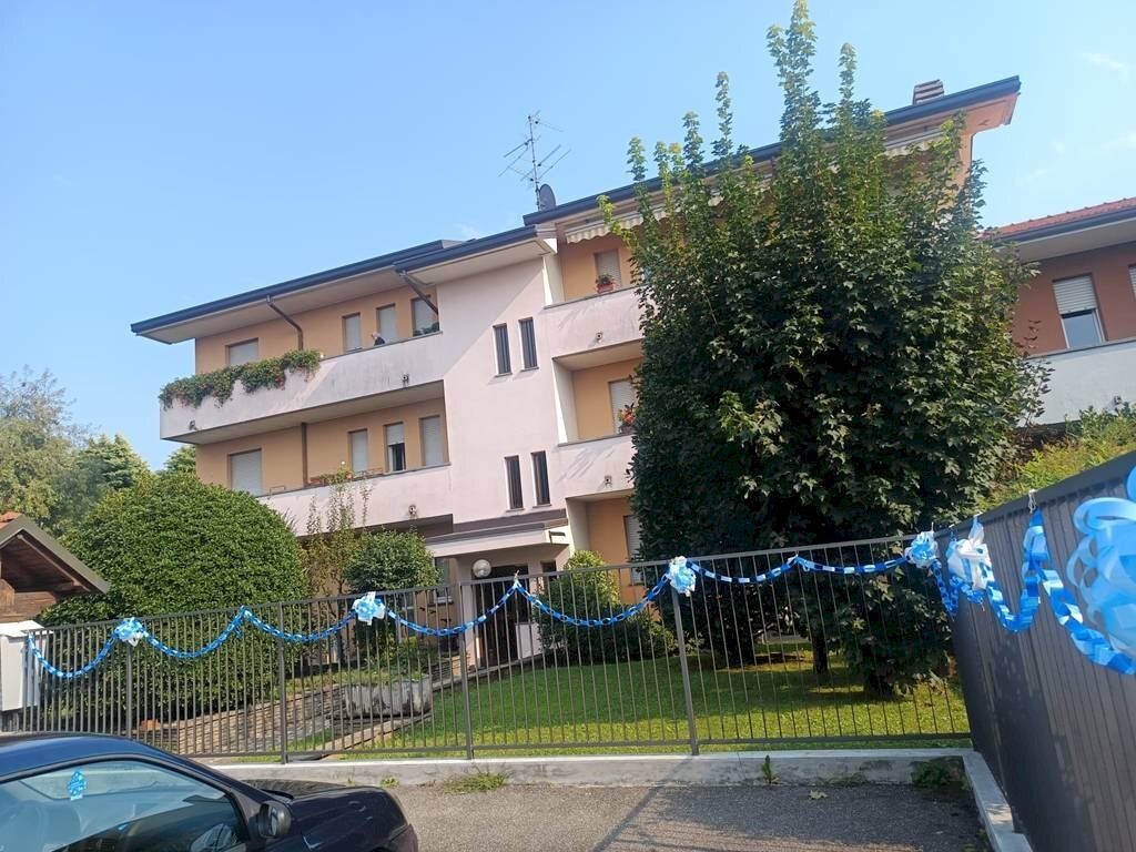 Foto 2 - Trilocale Via Baracca
 
10, Cabiate - foto 2