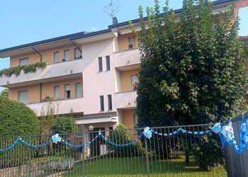 Foto 4 - Trilocale Via Baracca
 
10, Cabiate - foto 4