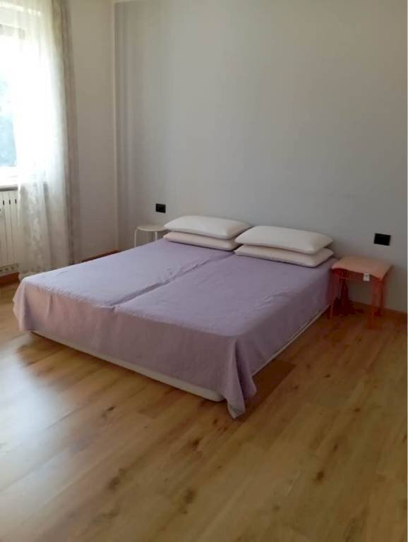 Camera da letto - Trilocale via Emanuele Filiberto, Beinette - foto 3