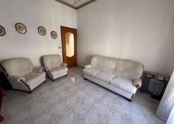 Salone - Trilocale via Elvo, 2, Torino (zona Barriera Milano) - foto 9