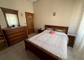 Camera da letto - Trilocale via Elvo, 2, Torino (zona Barriera Milano) - foto 16