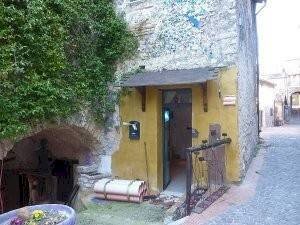 Facciata - Bilocale via del Collitrone, 23, Toffia - foto 1