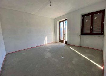 img_5887 - Trilocale via Pompeo Colajanni, 6, Bricherasio - foto 13