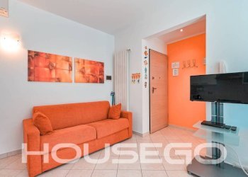 Salone - Three-room apartment via Germania, 33, Spotorno - photo 29