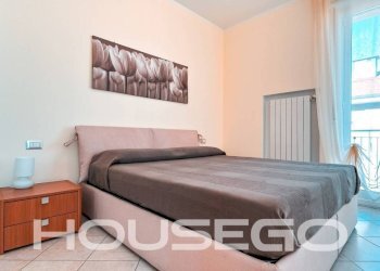 Camera da letto - Three-room apartment via Germania, 33, Spotorno - photo 49