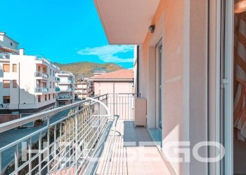 Balcone - Trilocale via Germania, 33, Spotorno - foto 13