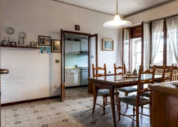 Sala da pranzo - Villa via Addis Abeba, 13, Trecate - foto 10