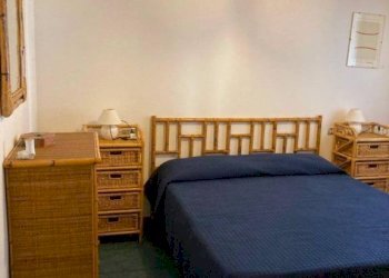 Camera da letto - Bilocale via Pisa, Massa - foto 10