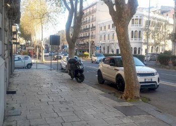 Negozio Via Giuseppe Garibaldi, Messina - foto 18