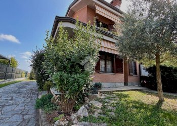 Porzione di casa Via San Maurizio, Borgaro Torinese - foto 1