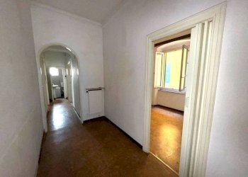 Two-room apartment Genova - photo 1