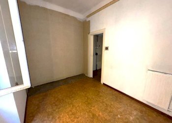 Two-room apartment Genova - photo 3