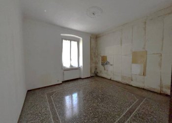 Two-room apartment Genova - photo 4