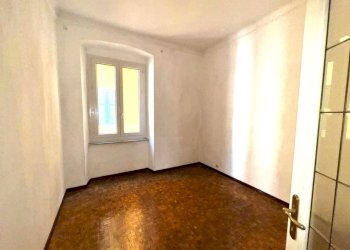 Two-room apartment Genova - photo 6