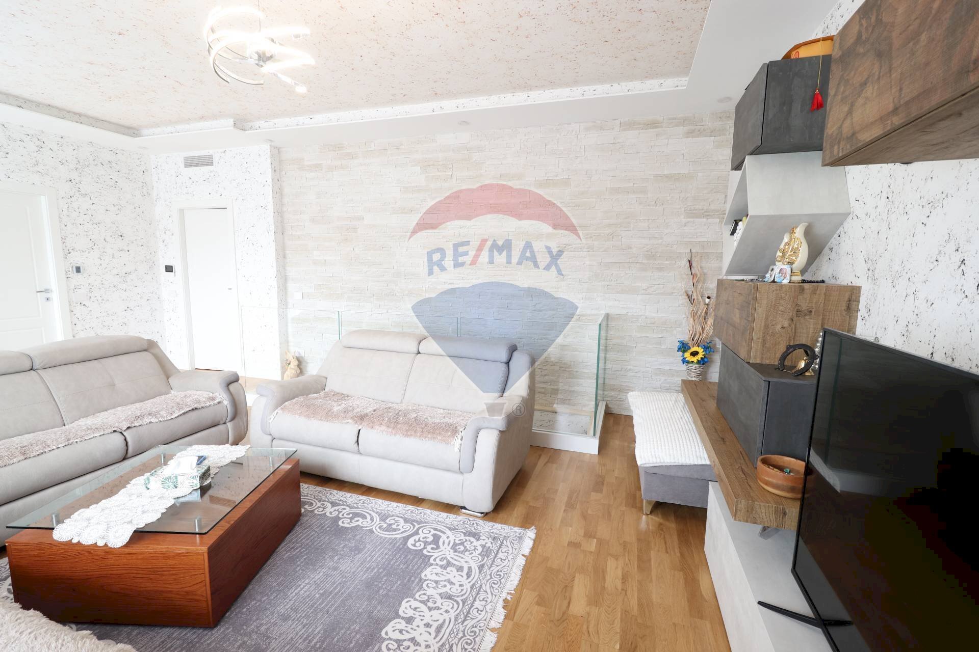 Independent house Solza, BG, Solza - photo 2