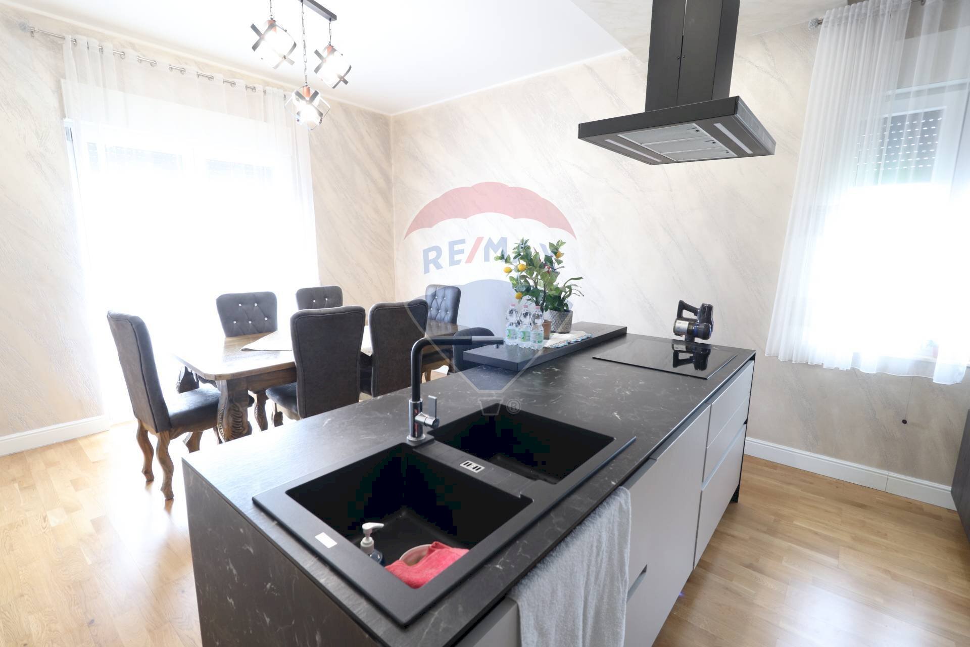 Independent house Solza, BG, Solza - photo 1