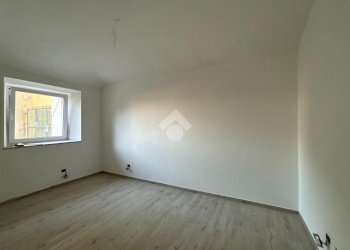 Quadrilocale Via Castagneri, Front - foto 8