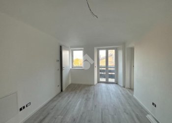 Quadrilocale Via Castagneri, Front - foto 10