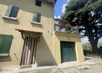 Porzione di casa Borgo Tossignano - foto 6