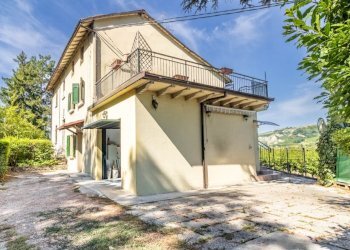 Porzione di casa Borgo Tossignano - foto 2