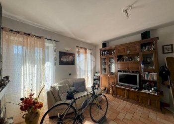 Semi-detached house Passo Soprano, Avegno - photo 6