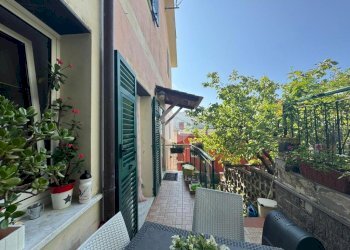 Semi-detached house Passo Soprano, Avegno - photo 2