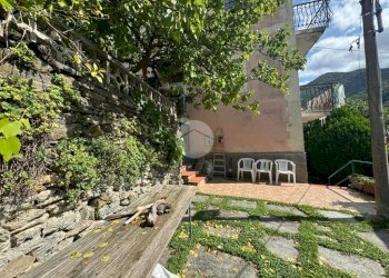 Semi-detached house Passo Soprano, Avegno - photo 21
