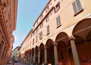 Three-room apartment Via San Vitale, 38, Bologna (neighborhood Centro Storico) - photo 1