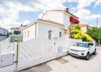 Villa Via Orazio Antinori, Rimini - photo 2