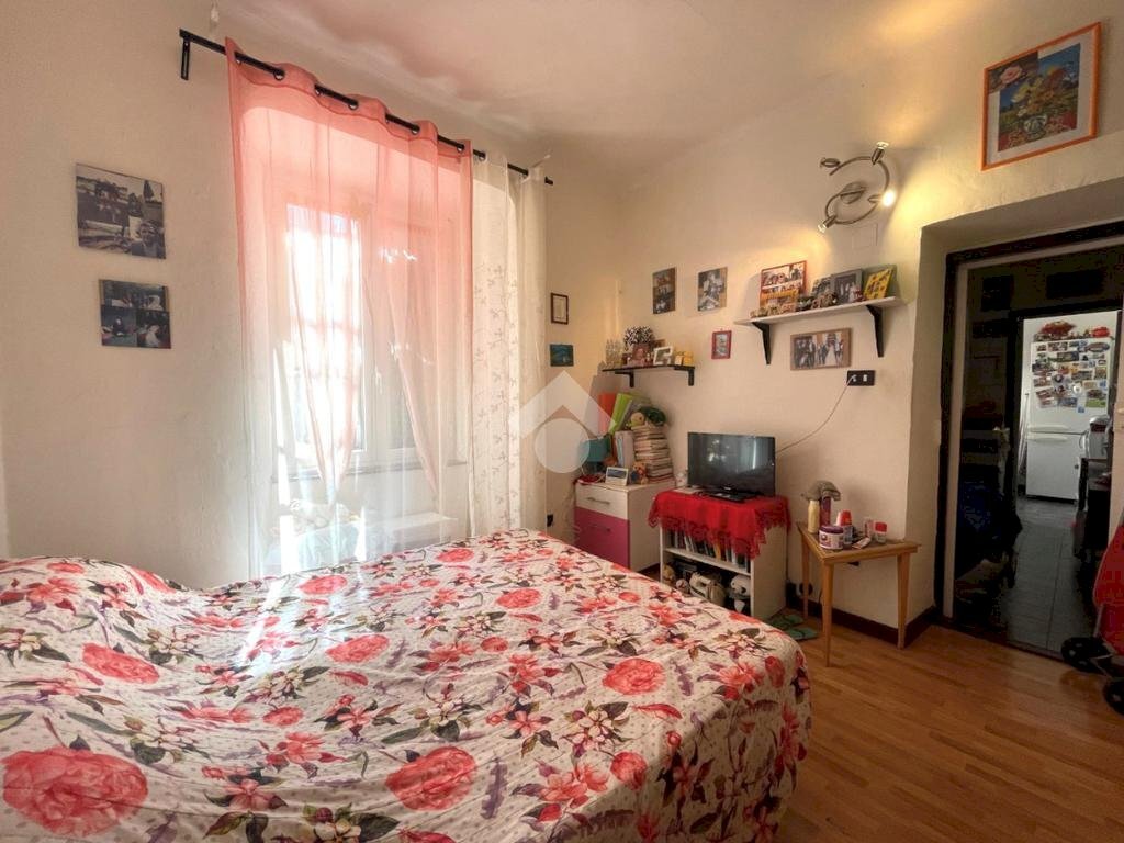 Two-room apartment Via Bianchetti, Genova (neighborhood Lagaccio) - photo 1
