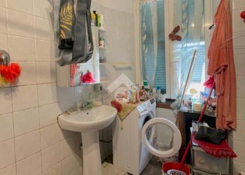 Two-room apartment Via Bianchetti, Genova (neighborhood Lagaccio) - photo 10