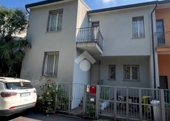 Porzione di casa Via Giosuè Carducci, Novate Milanese - foto 6