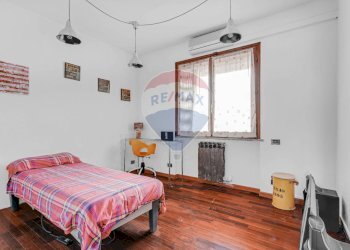 Camera / camera da letto - Villa Viale Morandi
 
13/15, Bareggio - foto 4