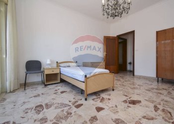 Camera / camera da letto - Non-buildable land Via Milano
 
29, Catania - photo 15