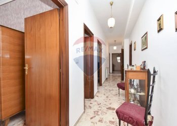 Hall / corridoio - Non-buildable land Via Milano
 
29, Catania - photo 38