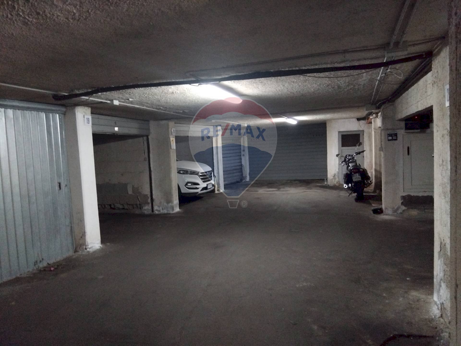 Parcheggio - Warehouse Via Livorno
 
125, Aci Castello - photo 1