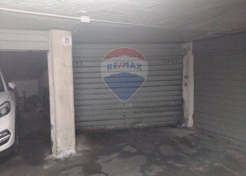 Parcheggio - Magazzino Via Livorno
 
125, Aci Castello - foto 17