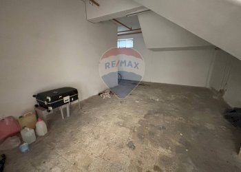 Parcheggio - Warehouse Via De Caro
83, Catania - photo 7