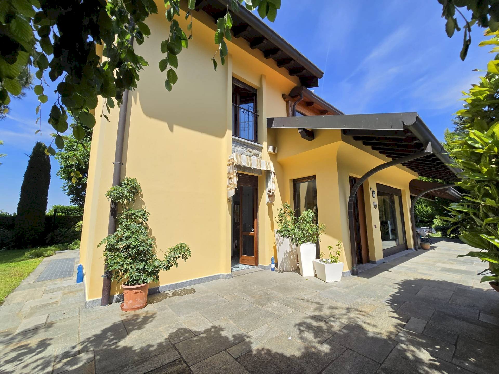 Casa all\'aperto - Villa VIA CASTELLO
 
25, Annone di Brianza - photo 1