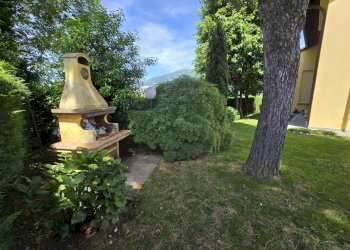 Giardino - Villa VIA CASTELLO
 
25, Annone di Brianza - photo 28