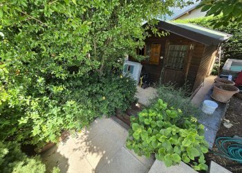 pool house con vicina doccia esterna - Villa VIA CASTELLO
 
25, Annone di Brianza - photo 30