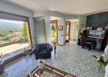 Soggiorno - Villa VIA CASTELLO
 
25, Annone di Brianza - photo 33
