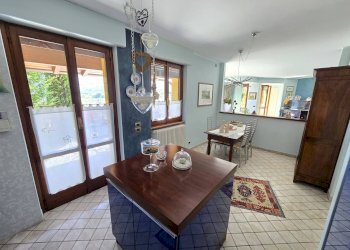 Sala da pranzo - Villa VIA CASTELLO
 
25, Annone di Brianza - photo 50