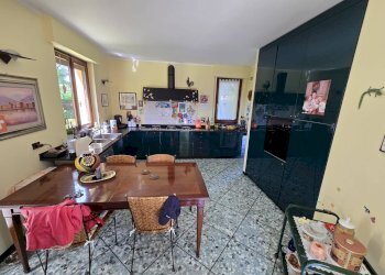 Sala da pranzo - Villa VIA CASTELLO
 
25, Annone di Brianza - photo 57