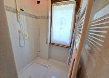 Bagno - Villa VIA CASTELLO
 
25, Annone di Brianza - photo 91