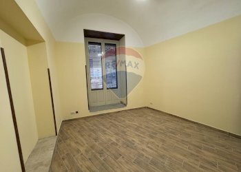 Stanza vuota - Trilocale Salita Sant'antonio
 
6, Palermo - foto 12