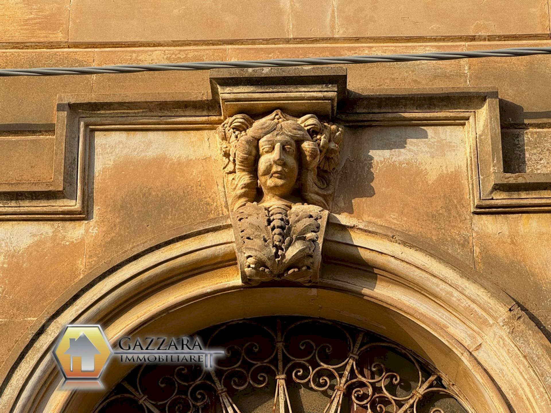 Foto 1 - Casa indipendente Via Manzoni
 
82, Canicattini Bagni - foto 1